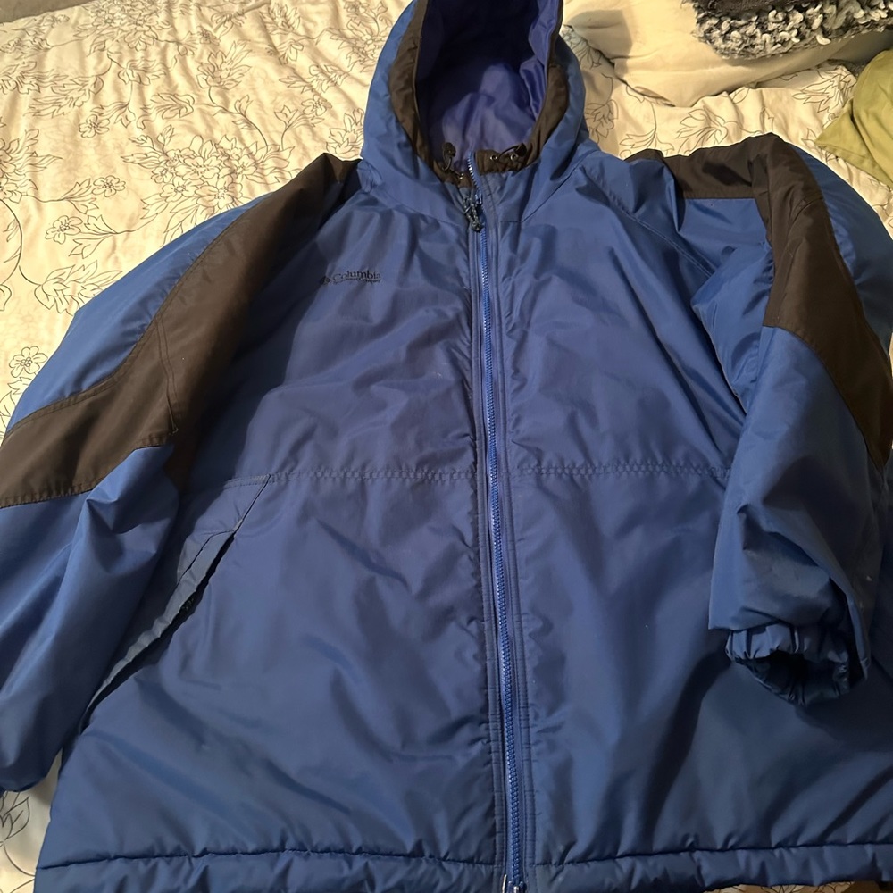 Big 2xl blue and black Columbia coat